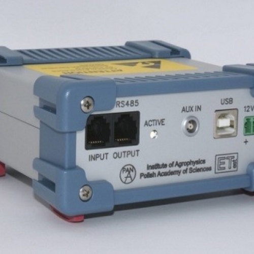 TDR/MUX 微型土壤水分、溫度、電導(dǎo)率、水勢(shì)監(jiān)測(cè)儀